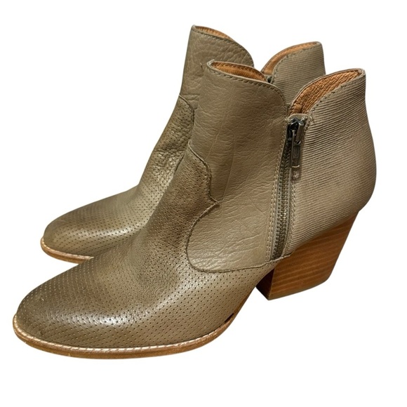 Silent D heeled ankle boots khaki western pointed toe booties 39/ 8 - 8.5 - Picture 7 of 16